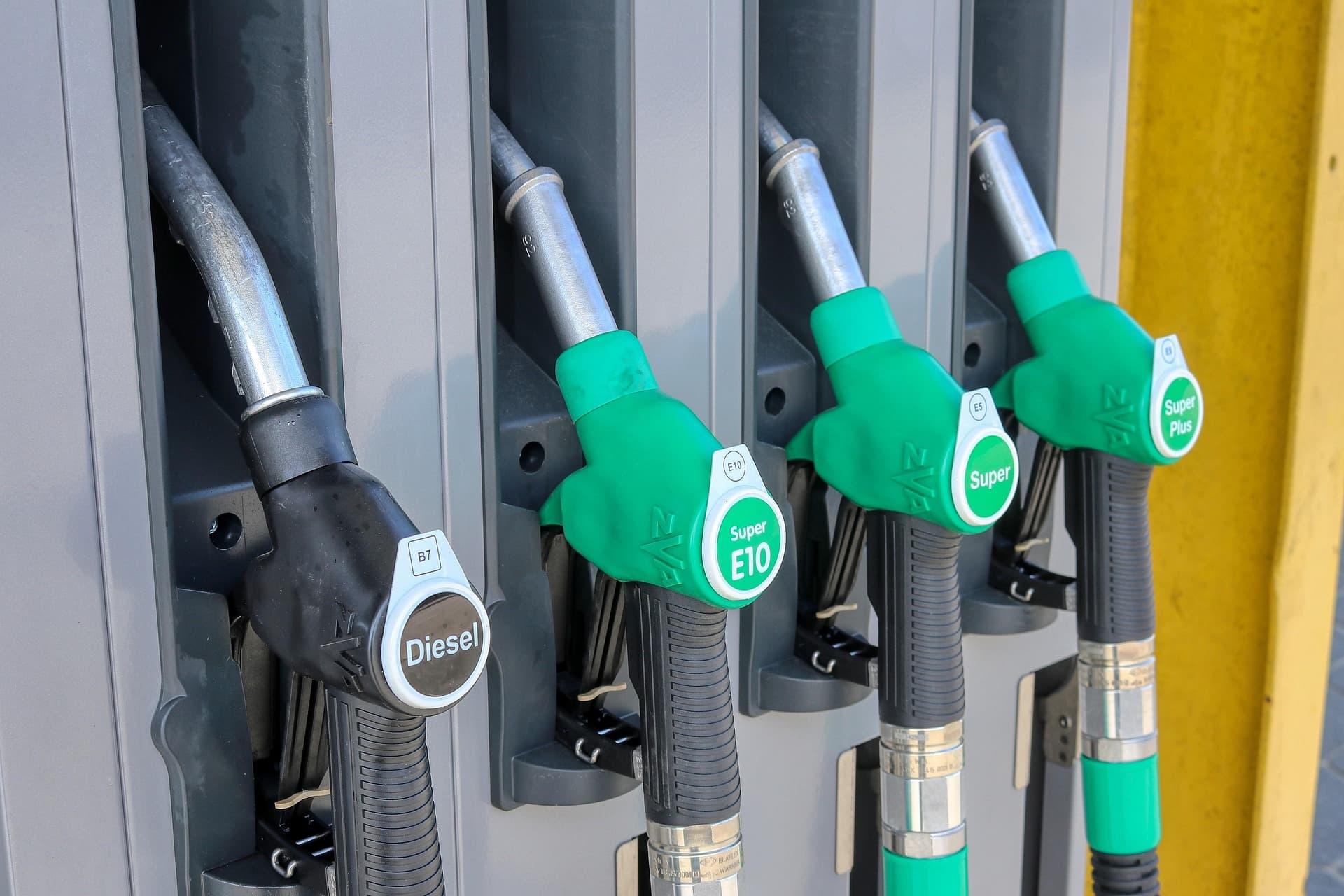A photo of a gas pump